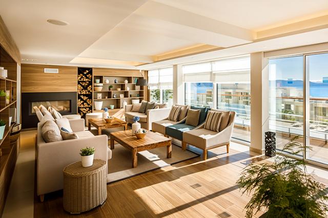family-life-bellevue-resort-lounge-interior_21-02-2019-170024.jpg