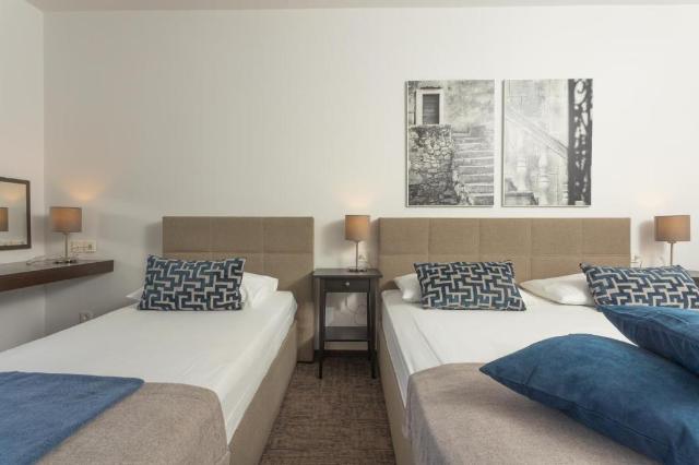 Arausa 8_17-12-2025-113810.jpg