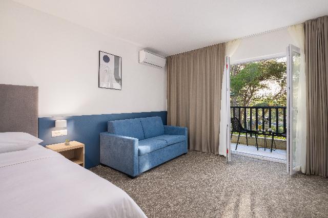 2SUP22 (7)_17-12-2025-122249.jpg