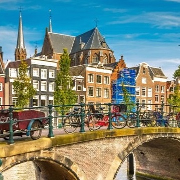 amsterdammala-kvadrat-029a72