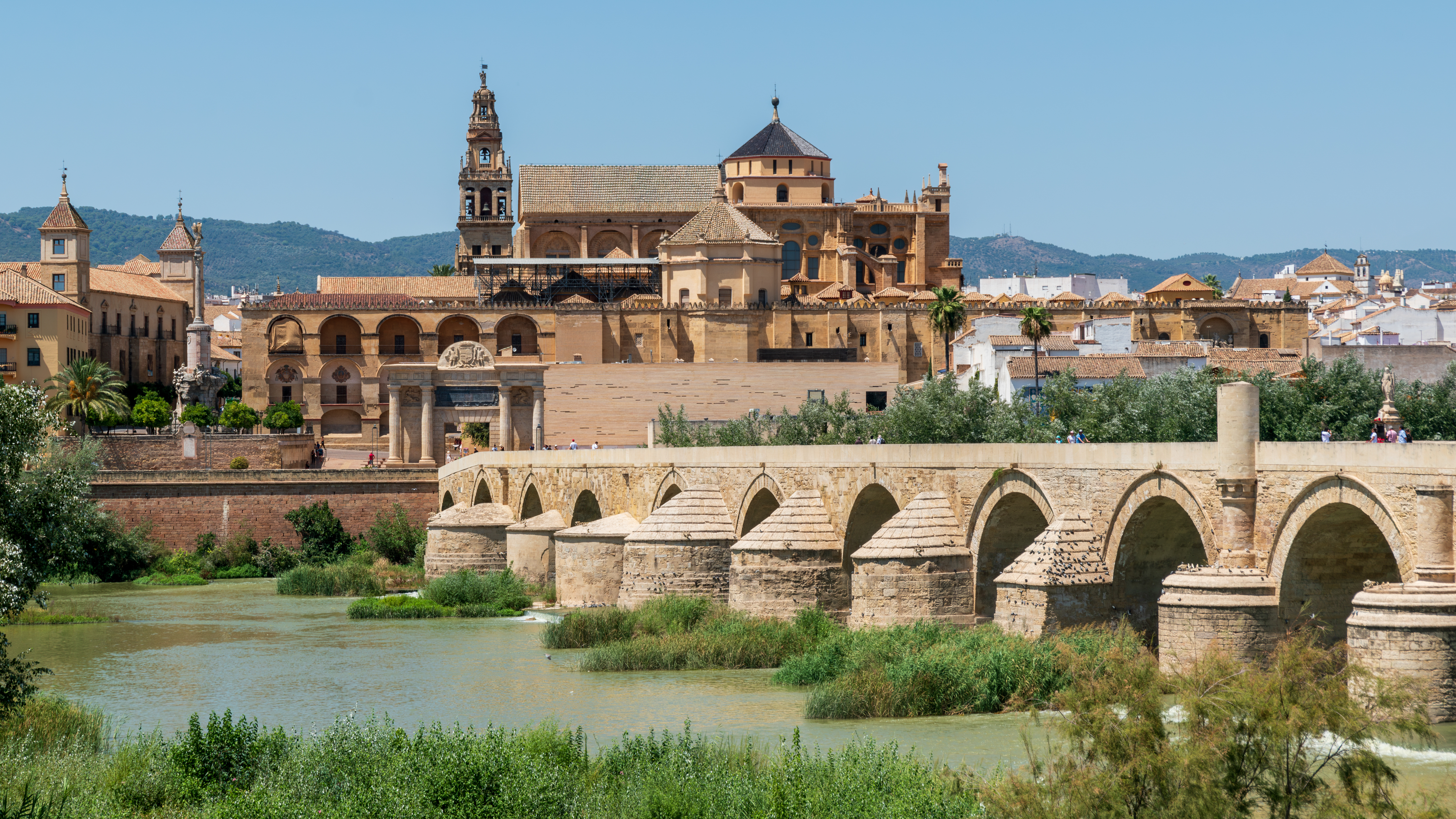 centro_histórico-_16-9_-_2023_-_córdoba-_españa-85b75b